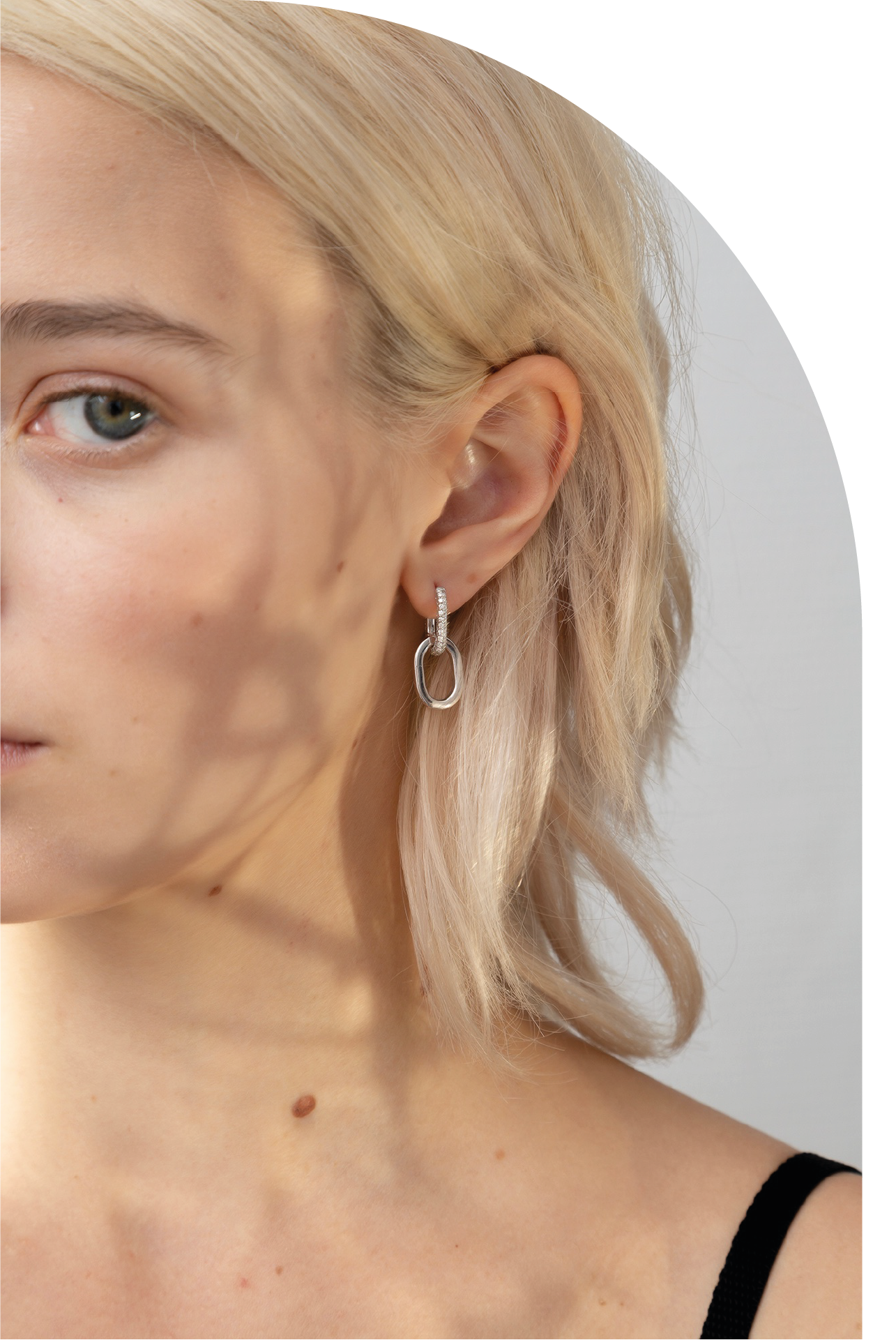 Recycled gold - In order to completely avoid mines in all aspects of our supply chain, as well as to minimize new production and consumption, all our gold comes from heirloom jewelry melted down into gold beads of the highest purity and quality. Pictured here is the Dalliance Ecluse Earring.