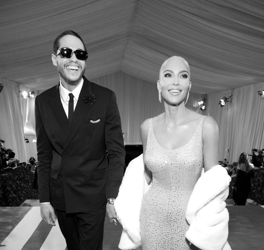 Pete Davidson and Kim Kardashian at the 2022 Met Gala. Pete wore a custom lapel pin from Or & Elle - the Branche d'Arbre - which was made with pear-shaped diamonds (15 total carat weight), all of which were D color, IF/ VVS clarity. 